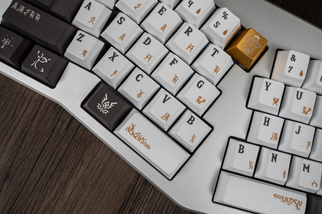Tears of the Kingdom | Cherry Profile | PBT Keycap Set