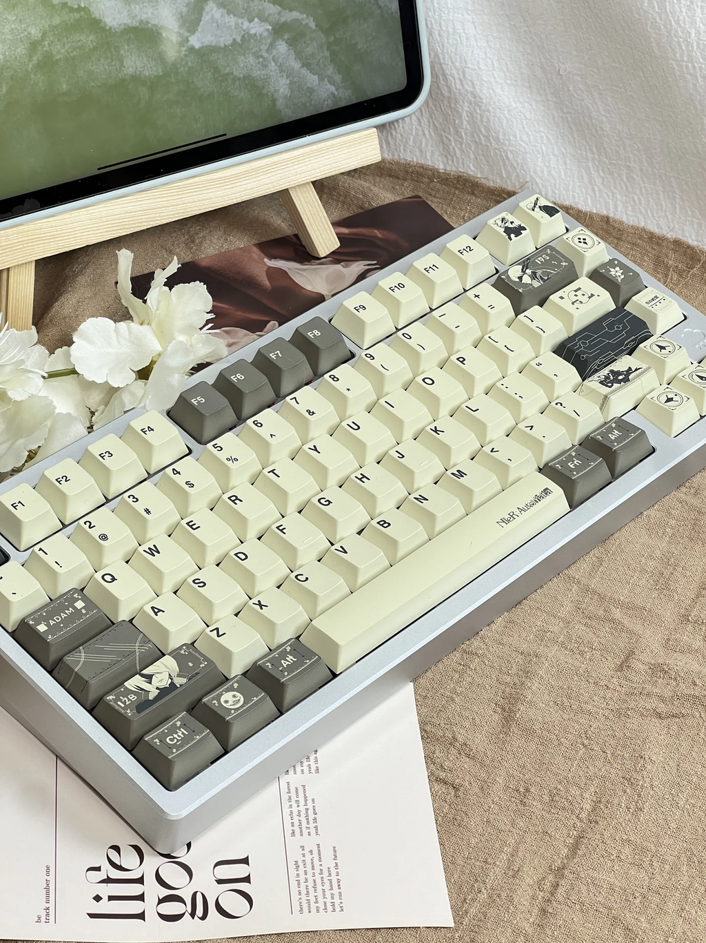 NieR: Automata | Cherry Profile | PBT Keycap Set