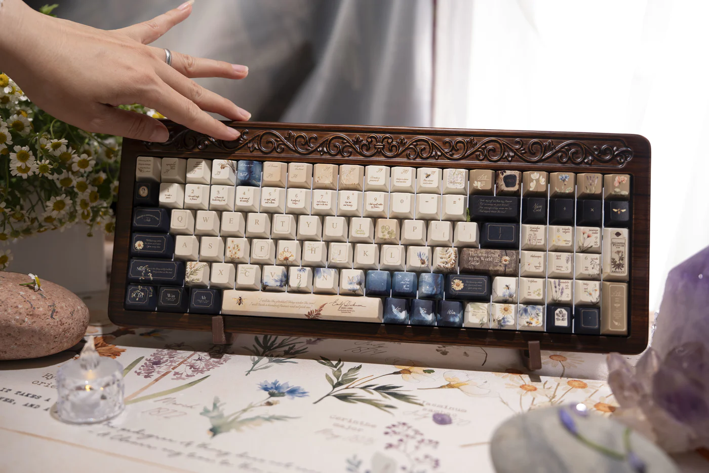 Emily Dickinson – Secret Garden | Cherry Profile | PBT+PC Keycap Set