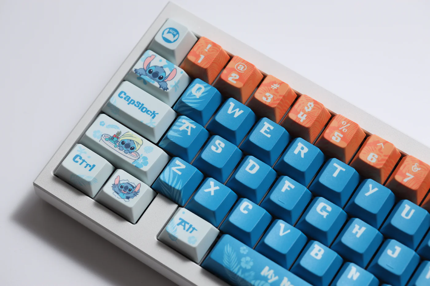 Lilo & Stitch | Cherry Profile | PBT Keycap Set