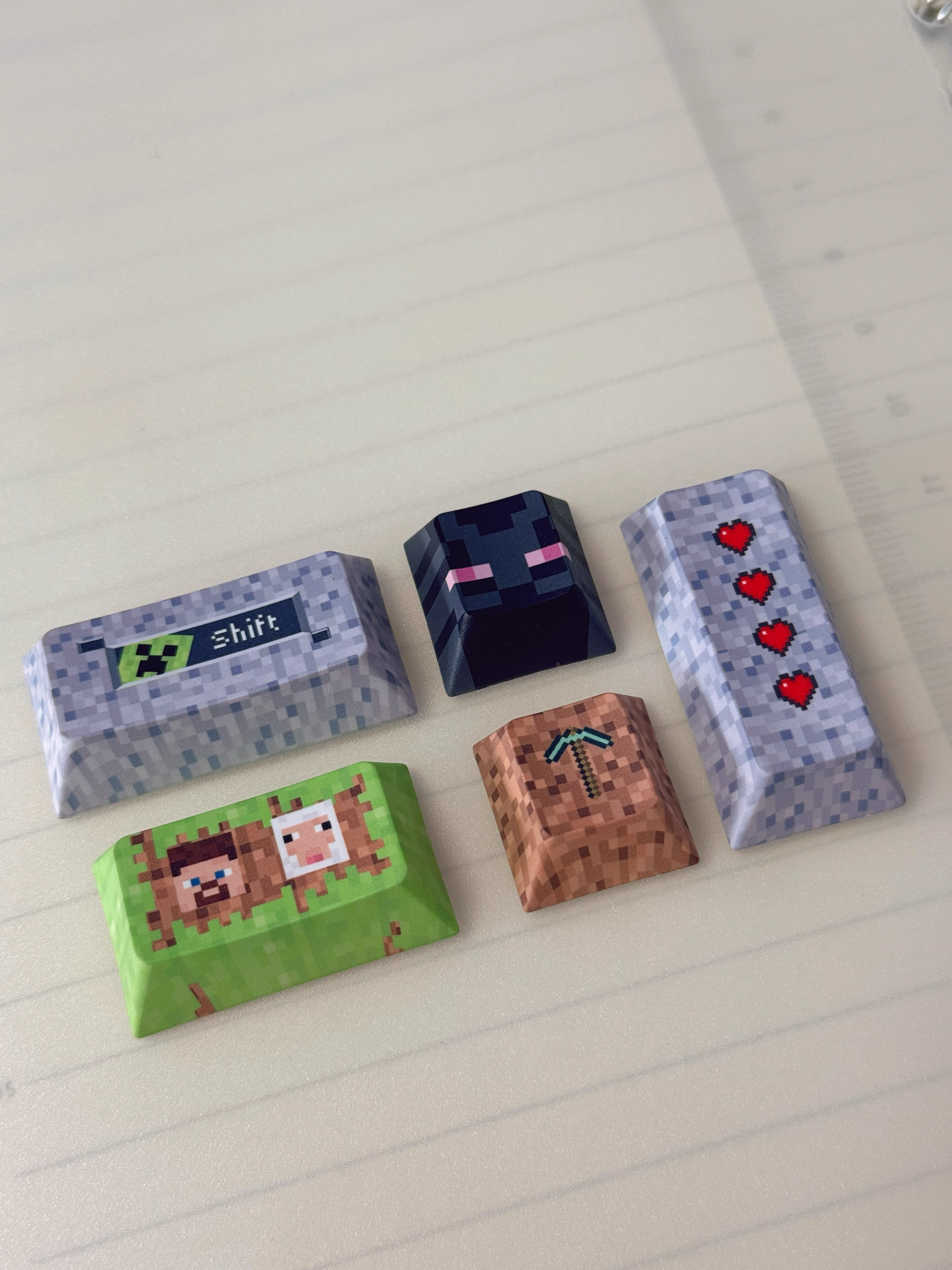 Minecraft – Pixel World Dirt Block | Cherry Profile | PBT Keycap Set