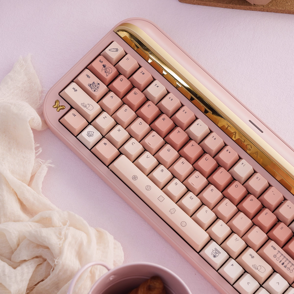 Title Cooking Girl – Pink Gradient | Cherry Profile | Thick PBT Keycap Set