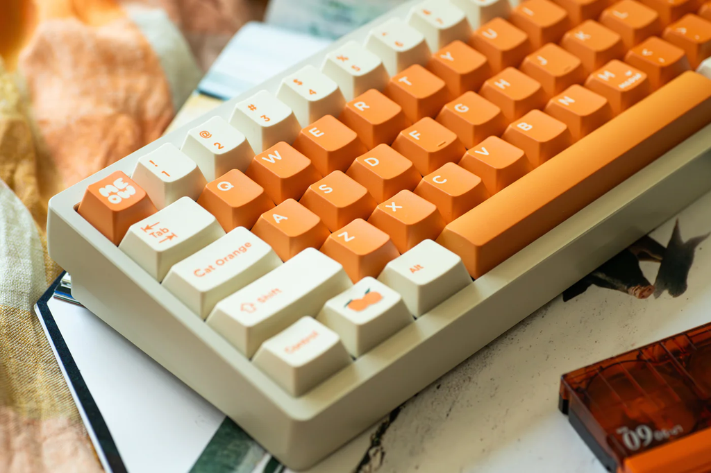 Orange Cat | Cherry Profile | PBT Keycap Set