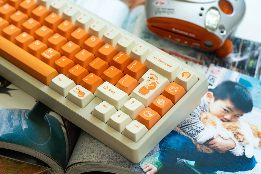 Orange Cat | Cherry Profile | PBT Keycap Set