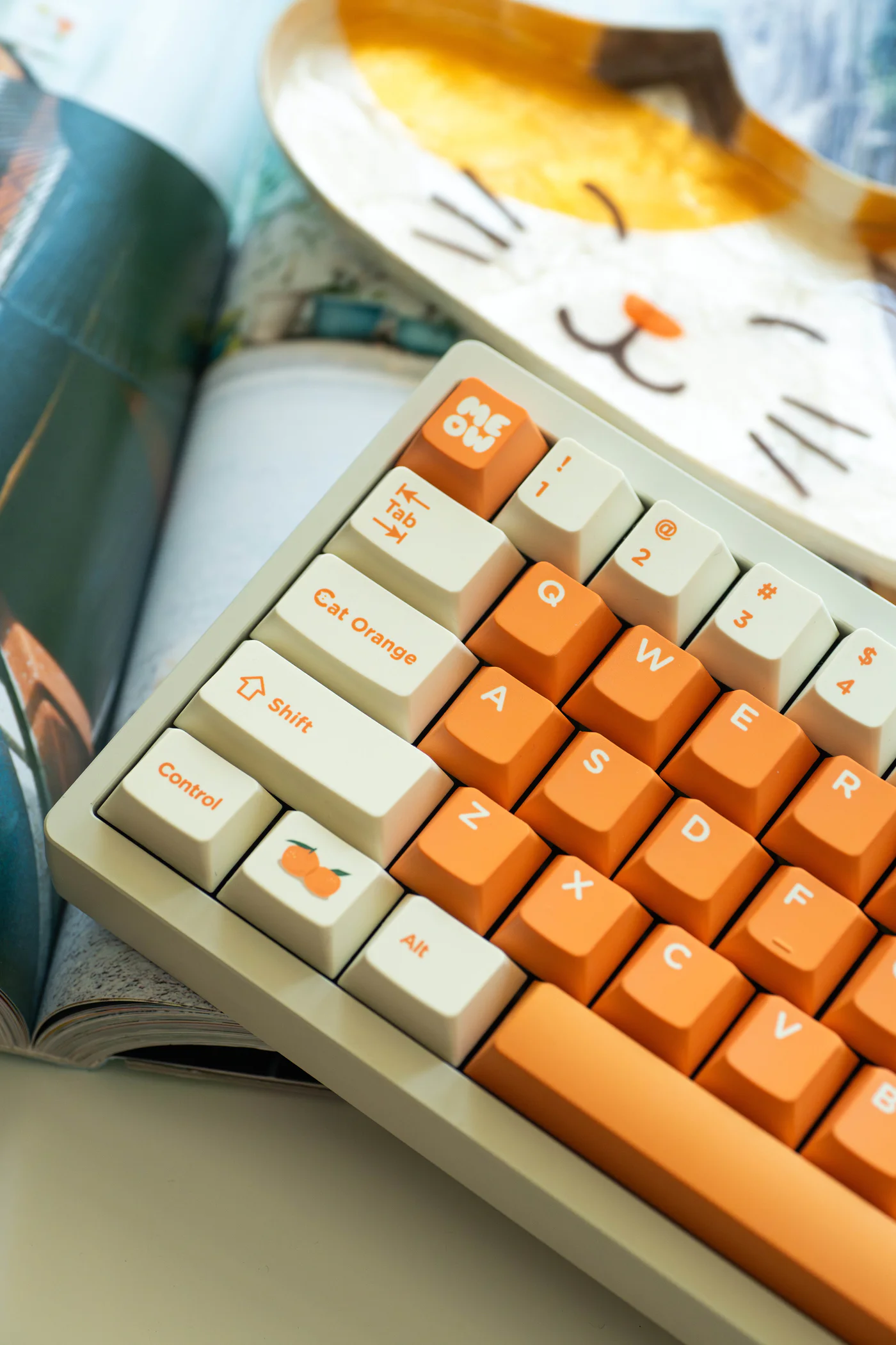 Orange Cat | Cherry Profile | PBT Keycap Set