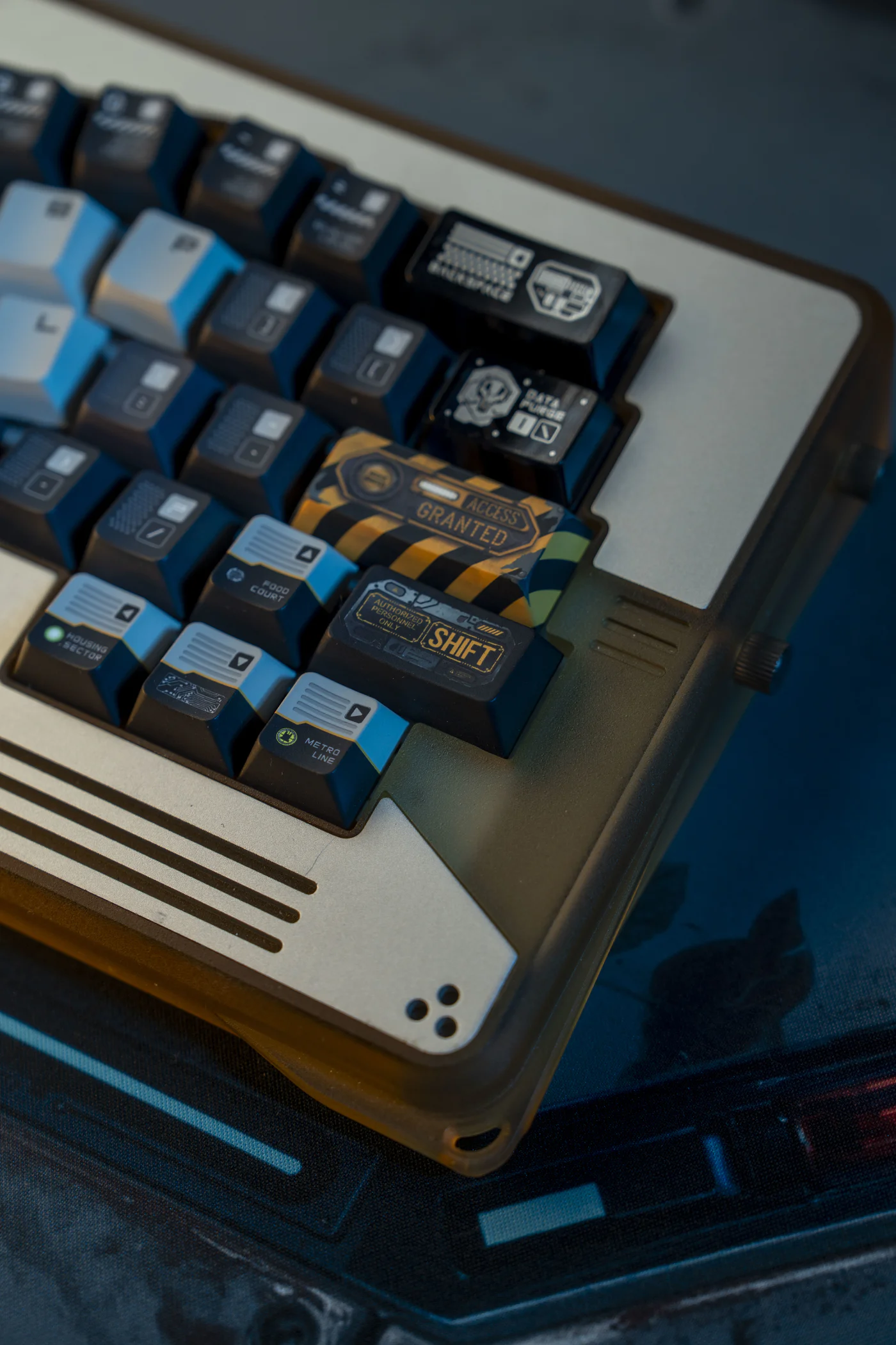 The Wandering Earth: Dungeon System | Cherry Profile | PBT+PC Keycap Set