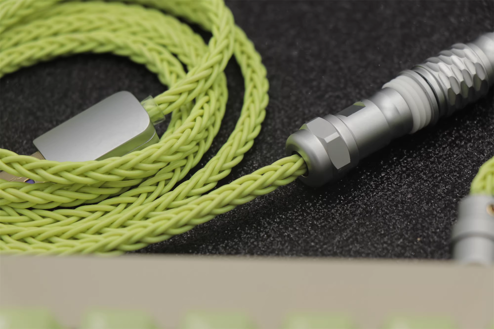 Custom Cable | 8-Core Single Crystal Copper | Type-C to USB