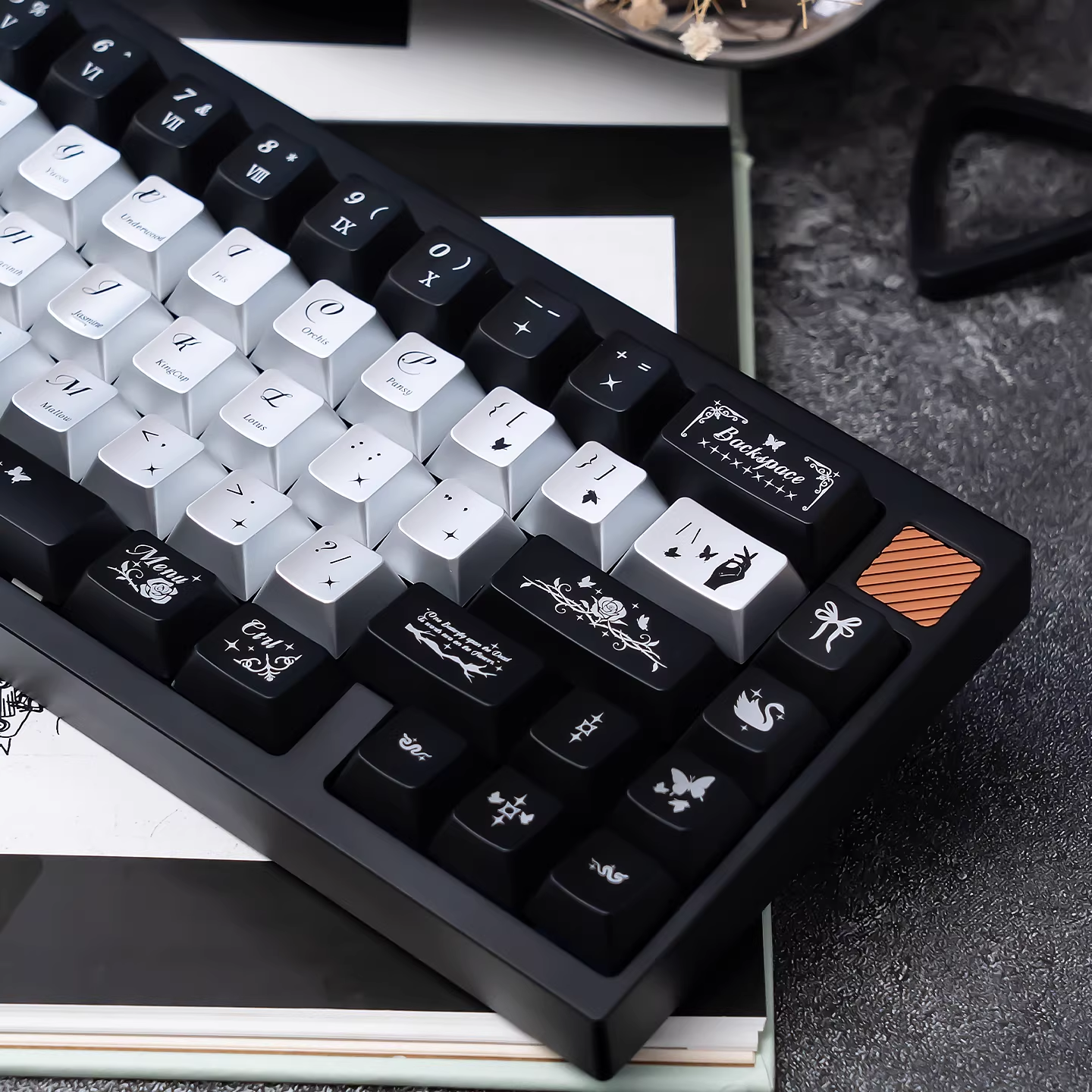 Night Butterfly PC Keycap Set - Cherry Profile for Wooting, ROG Azoth, Razer & Logitech G