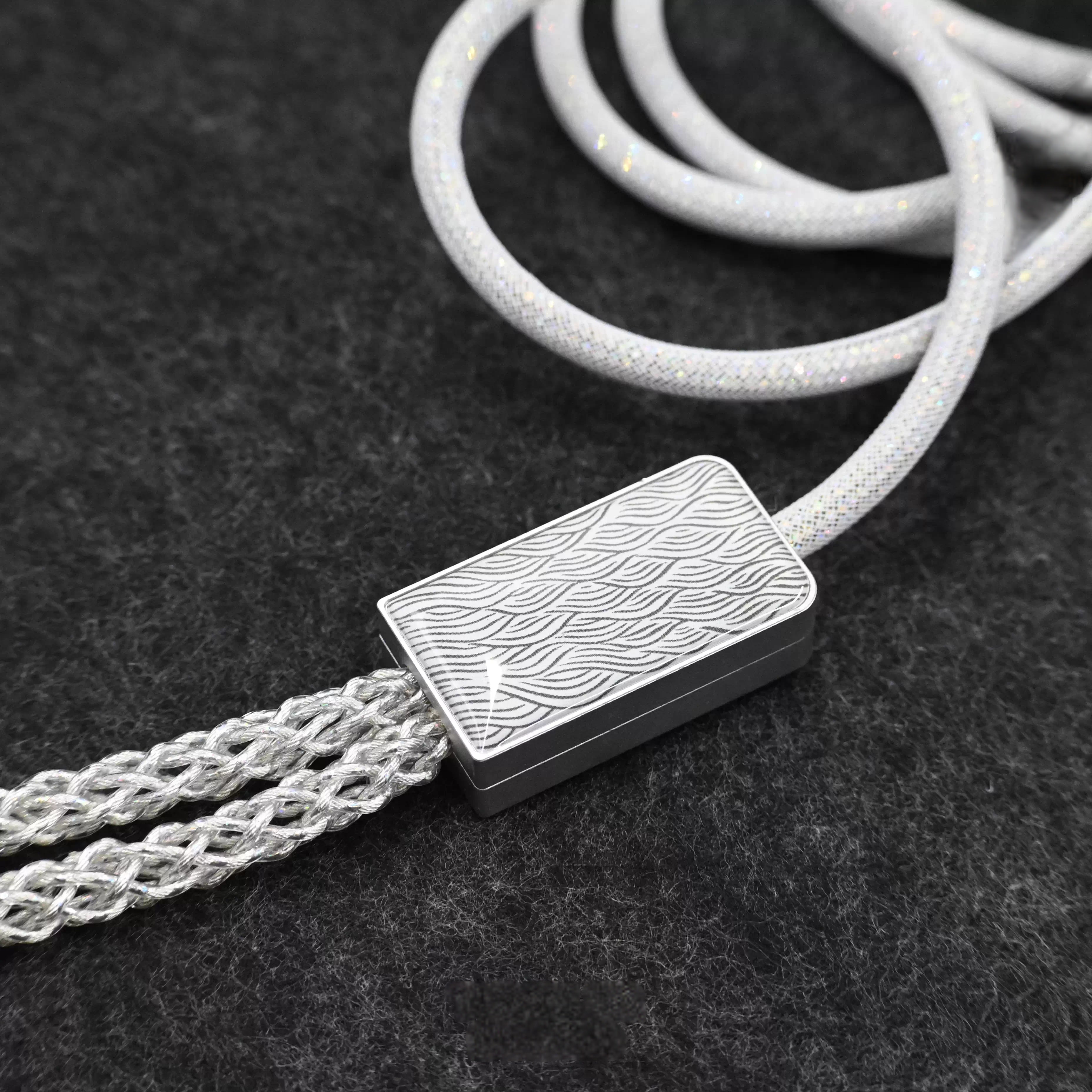 8K Polling Rate Dual Type-C Cable - CNC Aluminum Splitter USB-A to Dual Type-C for Gaming Keyboards