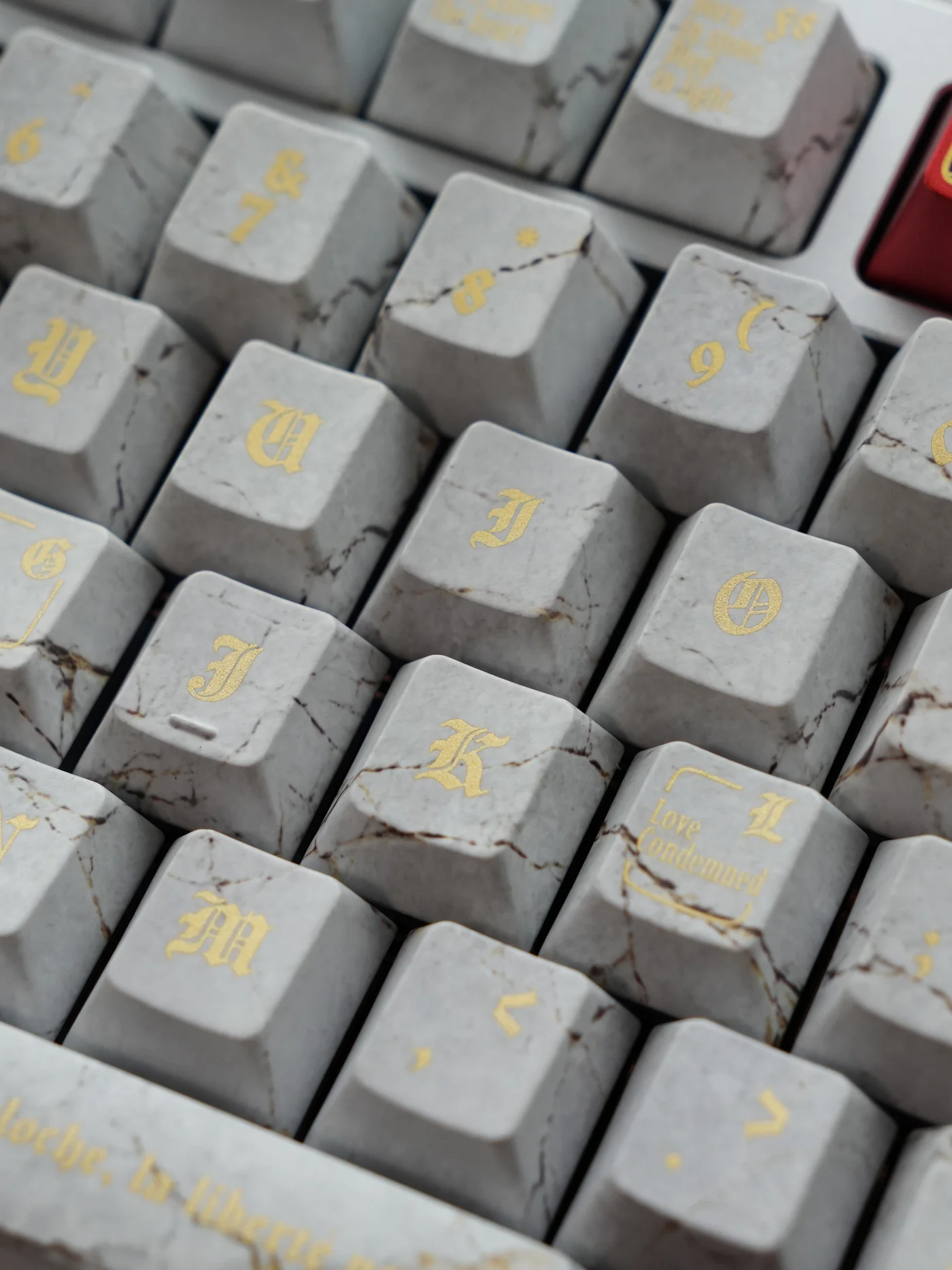 Notre Dame Paris Theme PBT Keycap Set - Cherry Profile for Wooting, ROG Azoth, Razer & Logitech G
