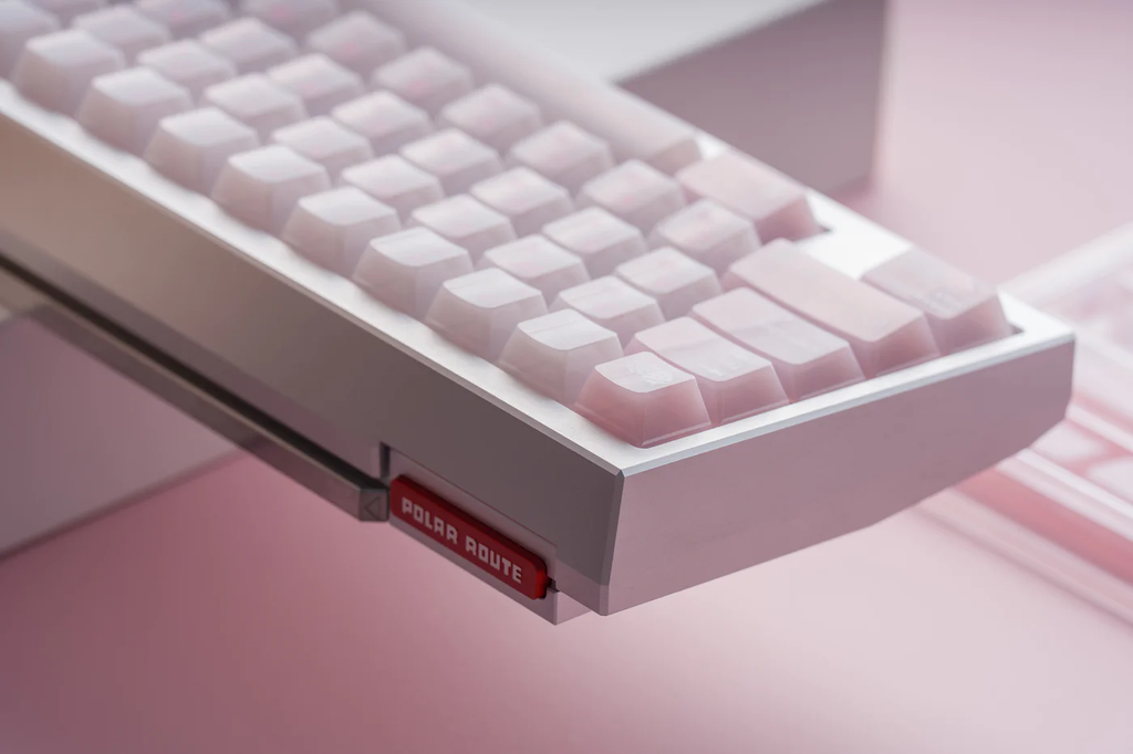 Strawberry Milk PC Keycap Set - Cherry Profile for Wooting, ROG Azoth, Razer & Logitech G