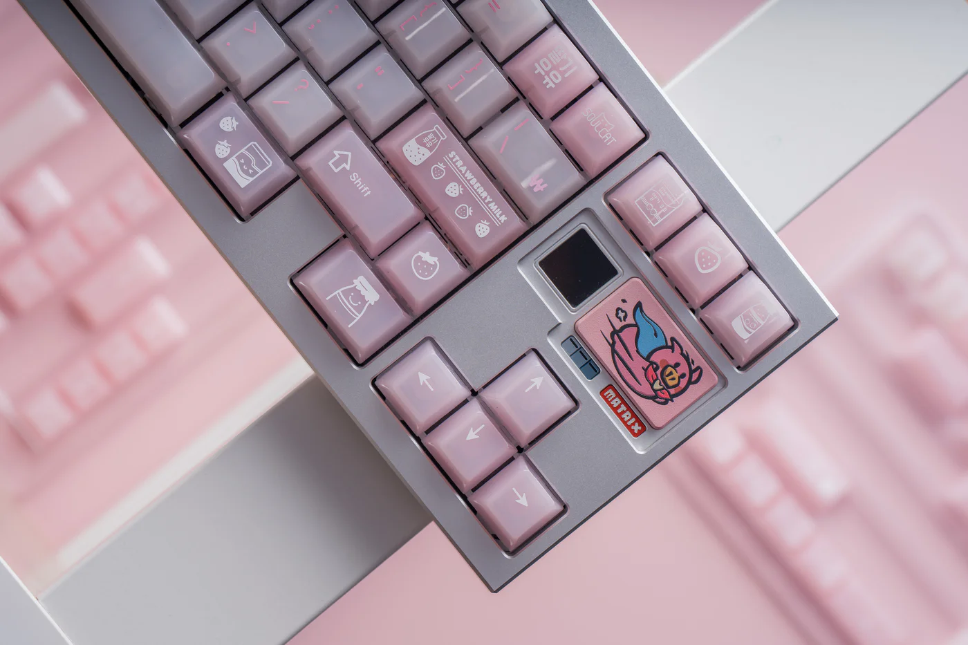 Strawberry Milk PC Keycap Set - Cherry Profile for Wooting, ROG Azoth, Razer & Logitech G