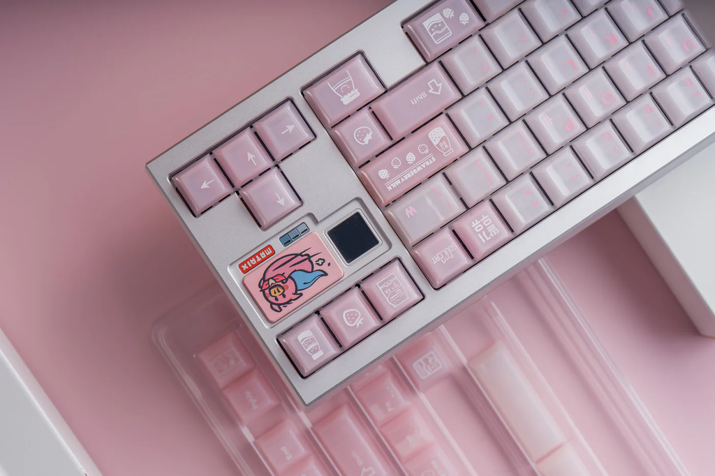 Strawberry Milk PC Keycap Set - Cherry Profile for Wooting, ROG Azoth, Razer & Logitech G