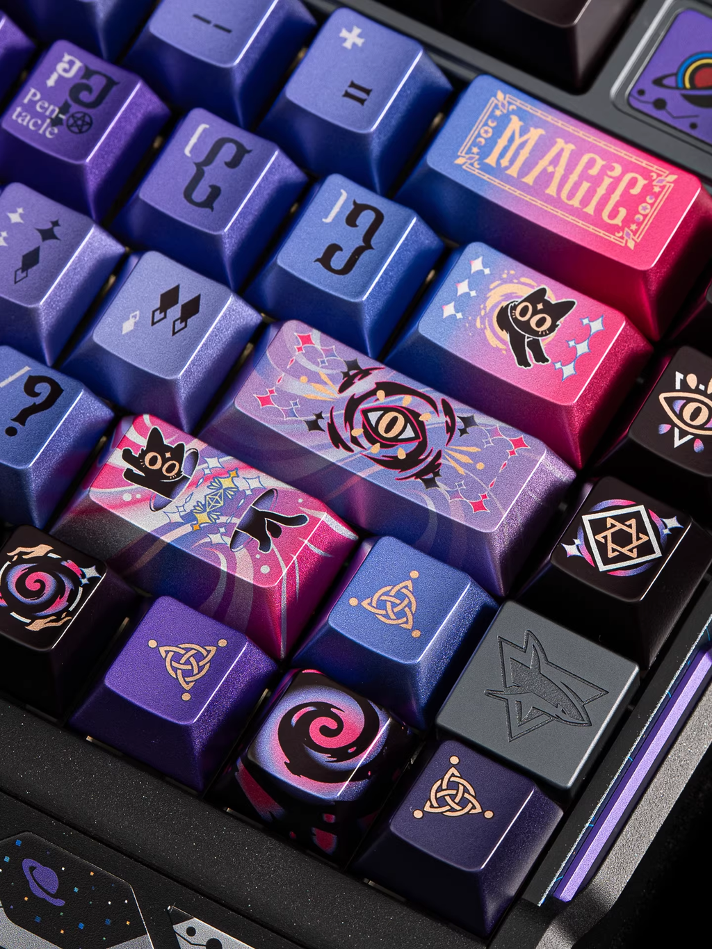 Mystery Purple & Black Cat Metallic Luster PBT Keycap Set - Cherry Profile for Wooting, ROG Azoth, Razer & Logitech G