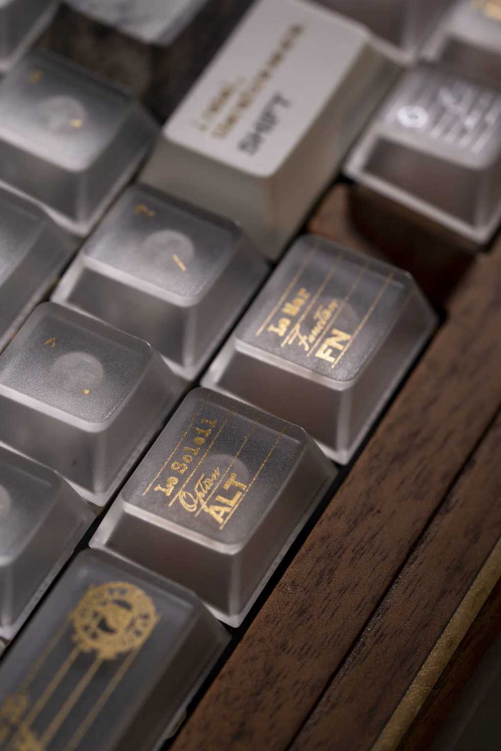 The breathing of being Camus & Sartre Keycap Set - Cherry Profile for Wooting, ROG Azoth, Razer & Logitech G