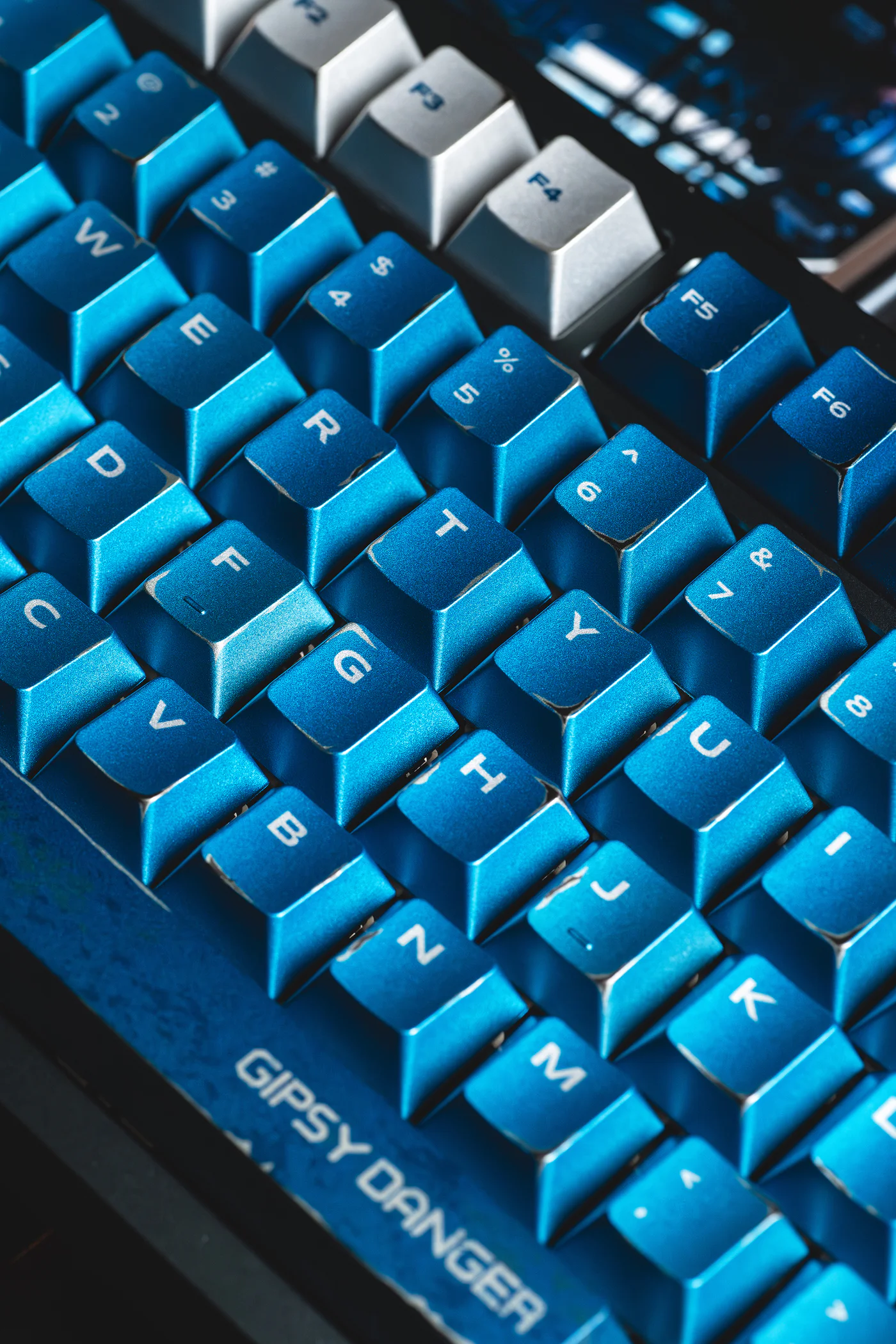 Pacific Rim: Gipsy Danger Metallic PBT Keycap Set - 124 Keys Cherry Profile for Wooting, ROG Azoth, Razer & Logitech G