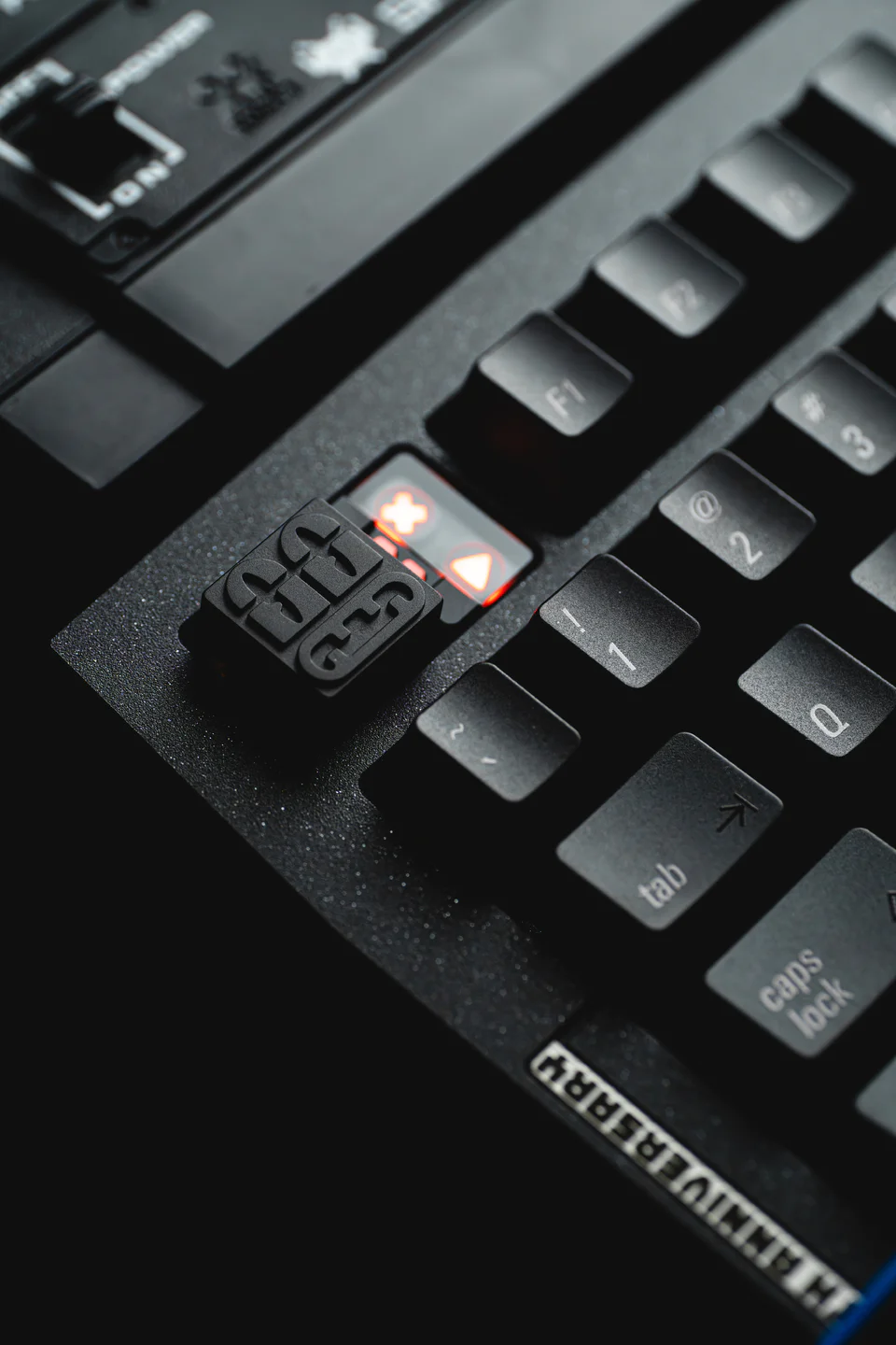 "EMOTION" CNC Aluminum Artisan Keycap Set (6-Piece) - Cherry Profile