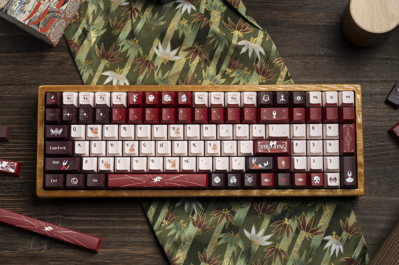 Hollow Knight: Song of Silk | Cherry Profile | PBT Keycap Set
